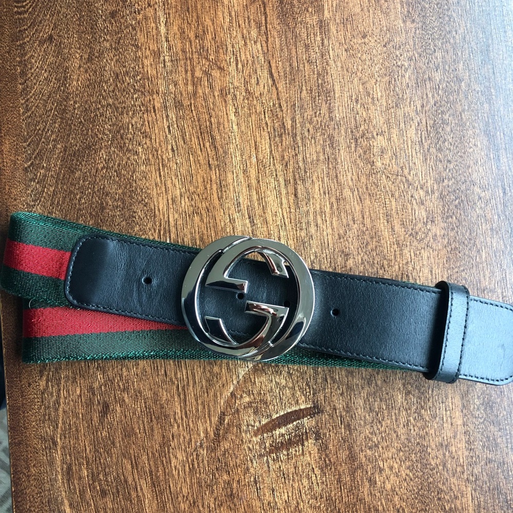 Authentic men’s Gucci belt